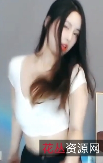 火爆热播!苏樱:高颜值肤白貌美,大长腿水蛇腰,feng+sao热舞撩人心弦