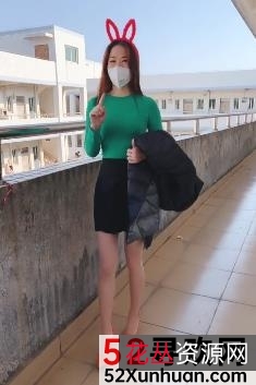 《5万粉丝聚焦：快手网红雅柔小易bibi的美貌诱人作品合集》