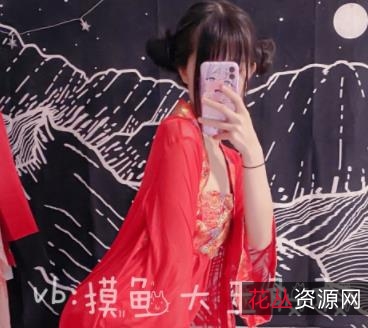 土豪专享系列：穷人的女神，奇怪器具的富人，口罩下的魅力