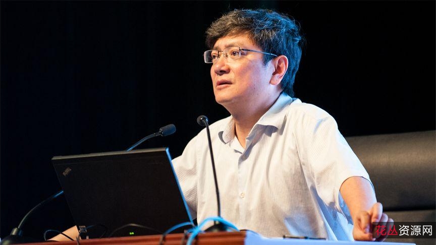 郑强教授句句发人深省,127次掌声打断,观众热捧的演讲资源