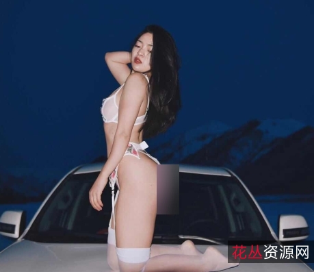 某单位健身尤物金主:网红{{网红名字}}精致五官精选身材秀出视频