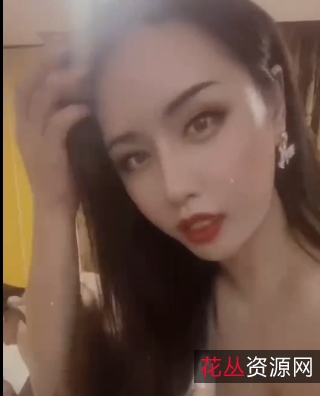 探索网红TS金雪儿的魅力:最新合集32V+1.24G