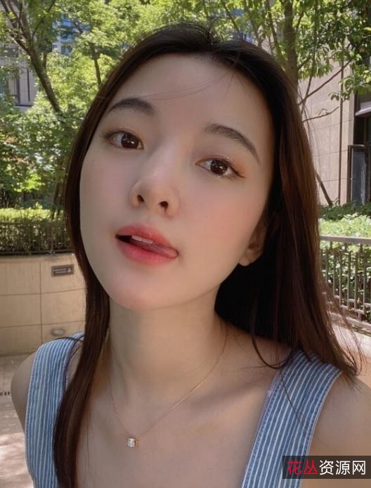 虎牙宅男圈私藏经典：校花系列甜美大学女神绝版合集，激烈欲望力量，渣男女人们的必备私拍完整合集[1V-276M]