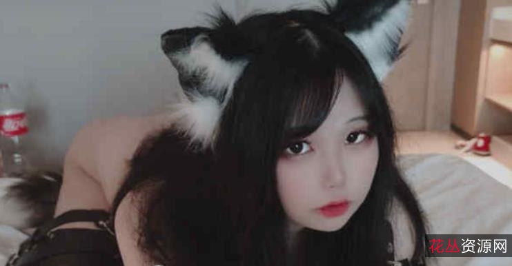 《绅士气质点缀，TS小舞酱的火辣诱人美！》