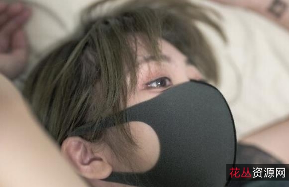 HongKongDollX爱练习手册：网红浮力姬的轻纱搭配，带你走进美妙境界，让铁粉们互动！