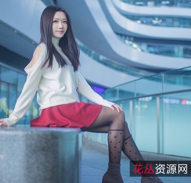 源纱希喵喵斗鱼超人气宅男女神定制COS美女系列最新散播稀缺完整合集9V-2.2G