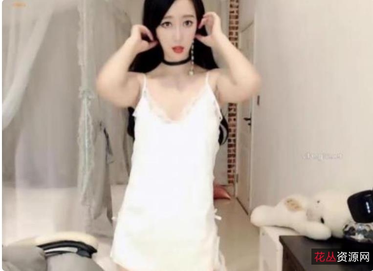 梦菲桐香：美丽的力量，改变世界的网络明星