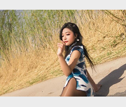 MISSLEG蜜丝钻石俱乐部长腿美人菜市场黑丝擦边球10GB