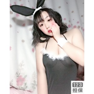 1.新潮奶酪：NeoCheese2.甜美少女：VanillaCutie3.学姐护航：YourBigSister'sProtection4.黑袜惊艳：BlackSocksStunner5.护士梦想：NurseDreams6.蓝色梦境：BlueDreamland7.连体袜美腿：StockingsforGorgeousLegs8.吸口酸奶爱：LoveforSourMilk9.线下约会：Offl