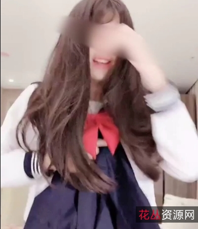 優咪女神私拍展示-清純顏值打粑粑-15V956MB