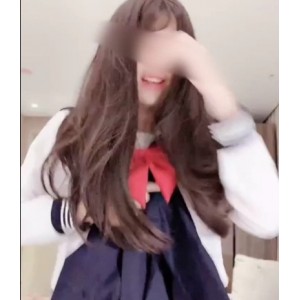 優咪女神私拍展示-清純顏值打粑粑-15V956MB