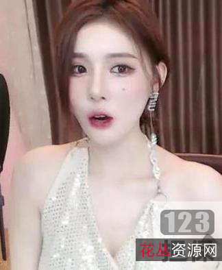 限时特惠斗鱼主播小水熙最新大作《加特林骑马舞》205集15G豪华版！