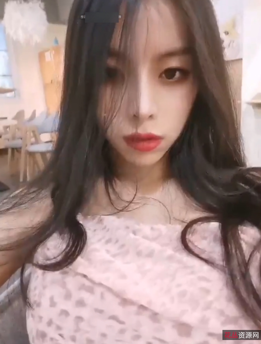 自行打包推特riri617合集98p28v132M百度盘