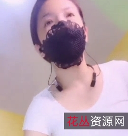 抖音女神恋儿双视角PK热舞抠穴商品