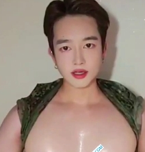 限量版男男Onlyfansexwhite01合集，男主超级帅！（17g）