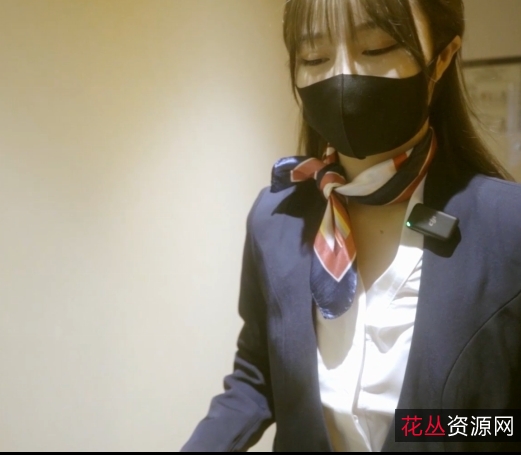 香菜公主:空姐下班后的精彩互动生活