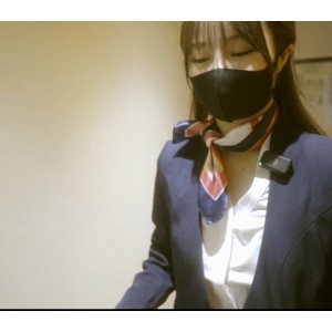 香菜公主：空姐下班后的精彩互动生活