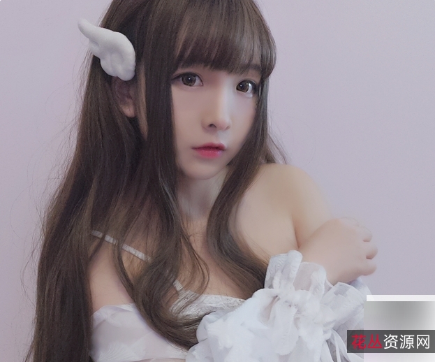 古川Kagura最新定制高清套图6G:玉桂狗、阿狸、浴衣、亮丝黑旗袍、蕾姆