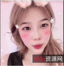 新款抖音主播莓小秀下水款