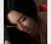 顾灵曦身材绝世，21个视频2.8G合集，一对一服务豪华版