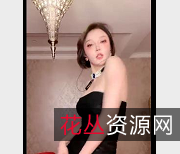 超精选人Q自拍热舞视频,千岁小巫婆化妆邪术展现妩媚魅力