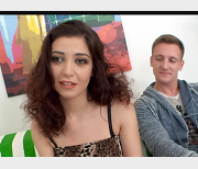 自由国H妻Q子G系列观战混战少F女友丈夫吞金资源2小时