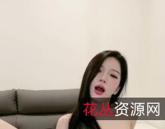 性感包臀裙女神,黑丝大长腿,颜值抗打,1分56秒精彩视频