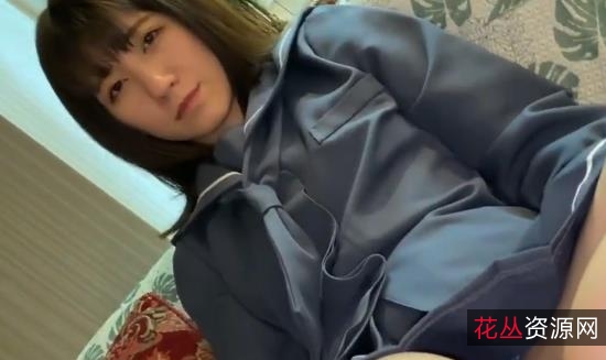 清纯学生装小姐姐双D火爆1V-1G视频分享