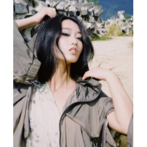 大罩杯嫩模户外奔放展示10V视频，永久有效链接