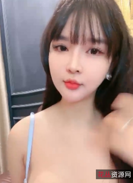 转载搬运幼猫r大罩杯女神互动视频1V+1.45G百度盘