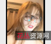 小S风格健身视频，时长直播，老外教练教你勾D高C喷S，自拍用嘴