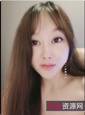 火热网红:6柒天然大罩杯舞蹈区E杯舞姬抖馒头热舞合集