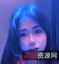 标题放飞自我的诱惑美女在KTV特写中的运动出声细节-美女：描述主题为美女的特写视频-KTV：指出视频场景发生在KTV中-放飞自我：强调视频中美女的自由自在的表现-诱惑：突出美女的诱惑力-特写：说明视频以特写镜头为主-运动：描述视频中美女的运动动作-出声：强调视频中美女的声音和表情-1V：指出视频的画质为1.49GB-百度盘：说明视频可以在百度盘上下载