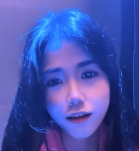 标题放飞自我的诱惑美女在KTV特写中的运动出声细节-美女：描述主题为美女的特写视频-KTV：指出视频场景发生在KTV中-放飞自我：强调视频中美女的自由自在的表现-诱惑：突出美女的诱惑力-特写：说明视频以特写镜头为主-运动：描述视频中美女的运动动作-出声：强调视频中美女的声音和表情-1V：指出视频的画质为1.49GB-百度盘：说明视频可以在百度盘上下载