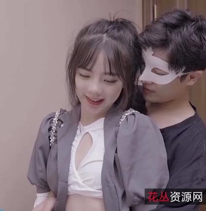 抖音热门话题-潘甜甜三部曲火爆16岁同学缝纫机视频