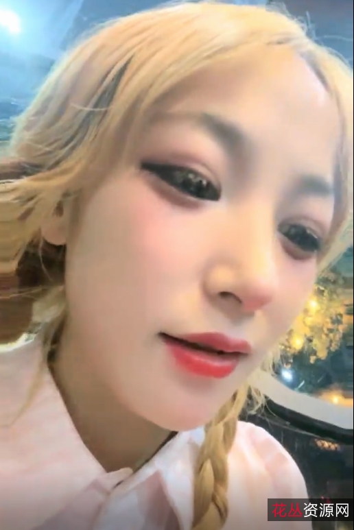 火锅店线下见面，乔宝快喷啊与舔狗开弄！2v+2.43G视频大放送