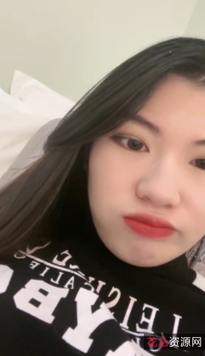 套路直播诺诺合集5.97G:视频丰富多彩,欢乐惊喜不断