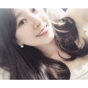 新闻传媒大学美女2G颜值泄密！