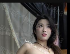 霸王茶姬：20岁学生妹自拍，S级身材惊艳！