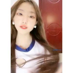 超级女神腿模露露美球美腿跳舞诱惑原创视频0.8GB超清录制