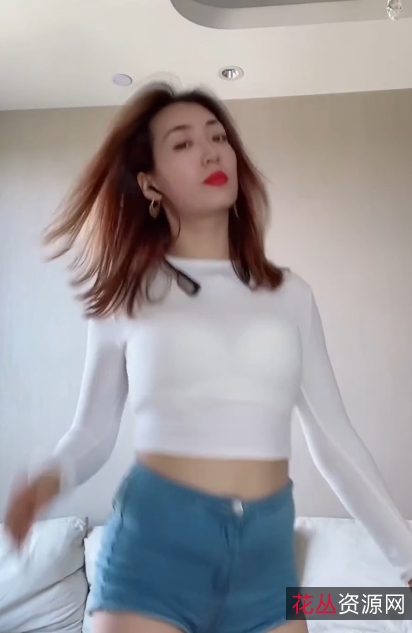 热辣热舞大罩杯网红,124V+7.55G视频精选抖舞乳摇甩球