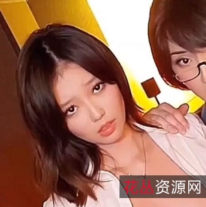 网红AsianAlison惊艳登场!两TS男女大战1v+790m