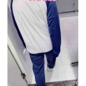 独家最新高清720P兄妹乱来视频：海角乱来的晓彤表妹进入学校厕所逛街，引人深思1v+30p+500m