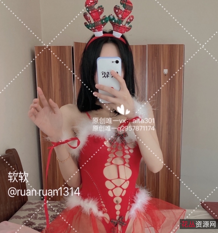 可以轻松找到她们的视频内容。不仅如此,她们的视频也经过了去重处理,确保每个视频都是独一无二的,让粉丝们能够更好地欣赏她们的魅力。如果你也是她们的粉丝,那么一定不能错过这164v93.5g的精彩视频合集!