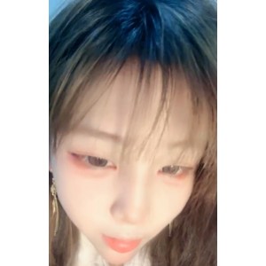 校花小越与土豪约会视频曝光！珍贵戒指惊艳65v23.8g，收藏量飙升至19！