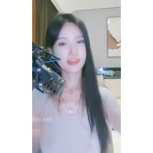 [转载搬运]+花椒丨宁依纯+无罩+凸点热舞+[9V+232M][百度盘]