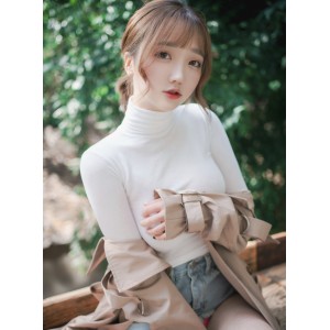 传言称孙艺恩将会成为某品牌的代言人，这也让她备受期待。因此，这份合集不仅是对孙艺恩的致敬，也是对她未来发展的期许。欢迎大家前来下载观赏，一起感受这位韩国知名模特的魅力！