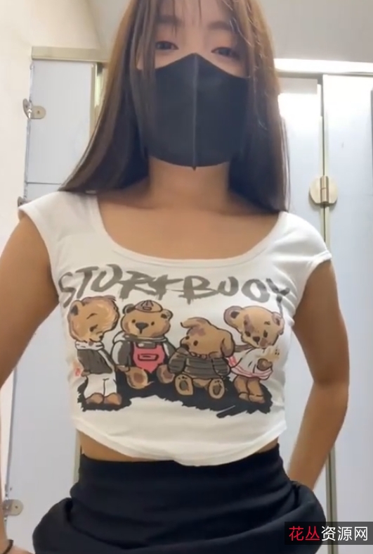 LoveLynn男厕秀:放飞自我,露脸丝袜,视频nv90g