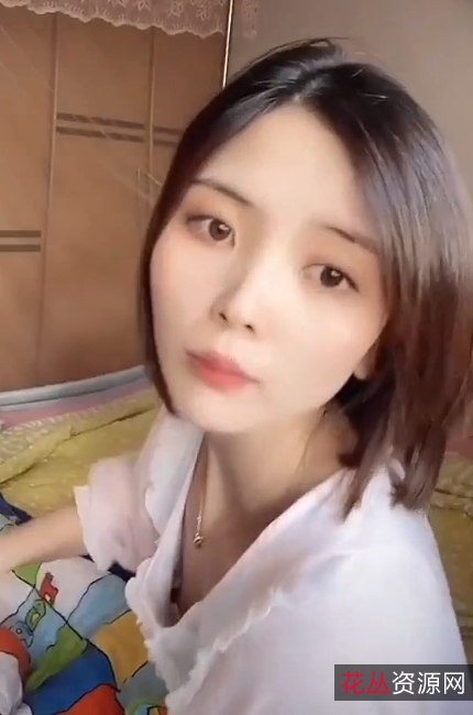 疯狂抖音美女热舞秀,露乳福利尺度大,视频大小1.78G