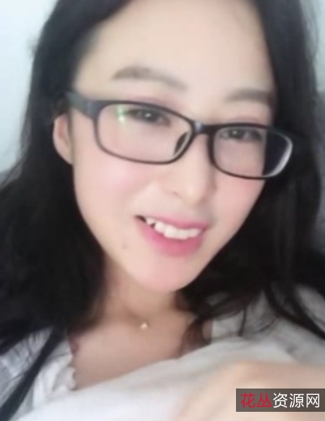 杭州主播眼镜骚气视频合集波多野结衣精彩瞬间,8.3G超值补档,46部珍藏版!